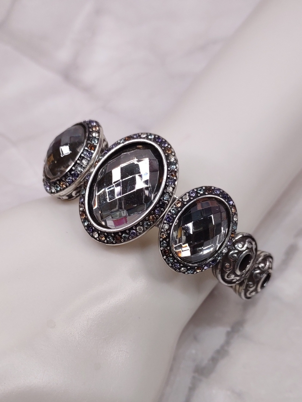 Brighton "Luminescence"  Smoke Crystal  Hinged Bracelet